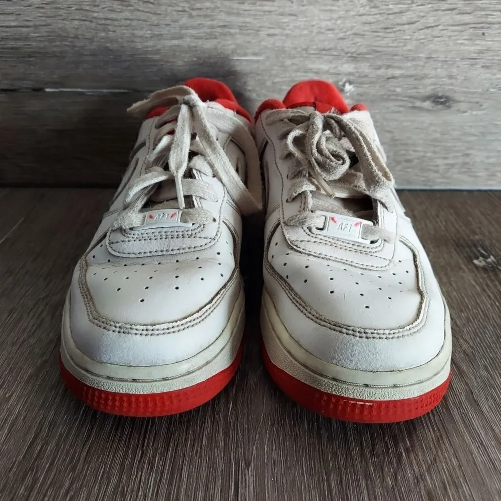 Nike Air Force 1 Gs White University Red Sneakers Size 4Y CD6915-101